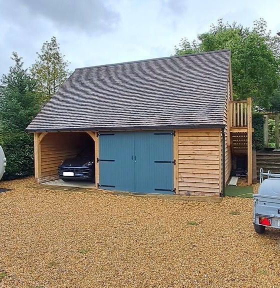 Oak frame garage, Winchester