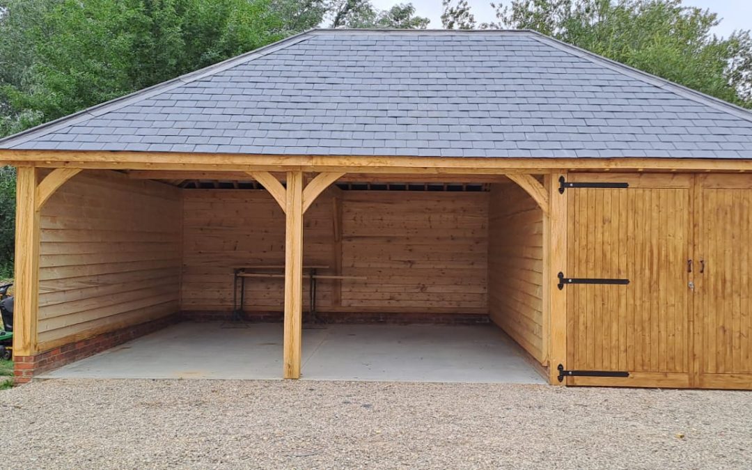 Oak Frame Triple Garage, Newbury